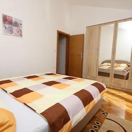 Pranjic Apartment Kastela